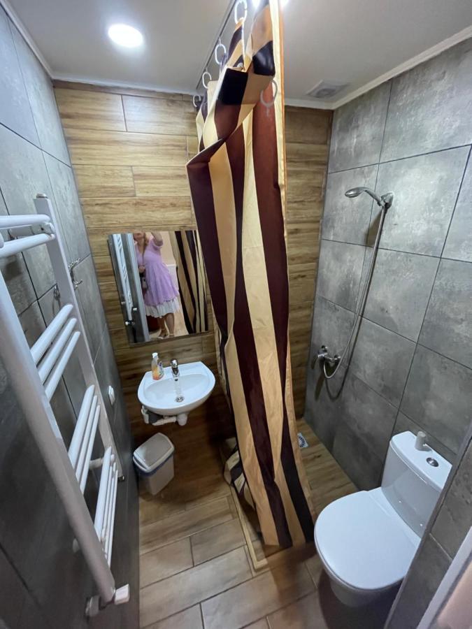 Hostel U Pottera Černivci Esterno foto